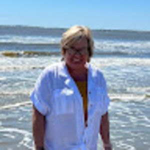 Meet your Posher, Anita